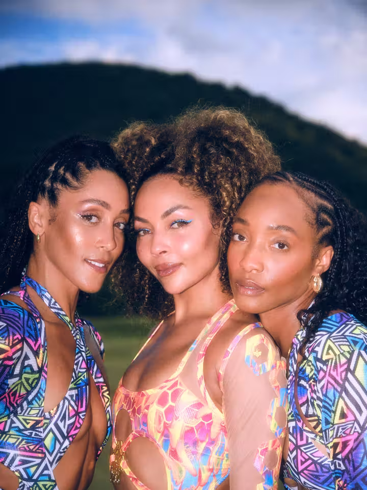 Ashley Everett, Nikeva Marie and Iantha Richardson before Ultra Carnival